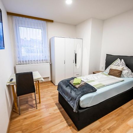 Die Schlafstube - Bed & Breakfast Zeltweg Buitenkant foto