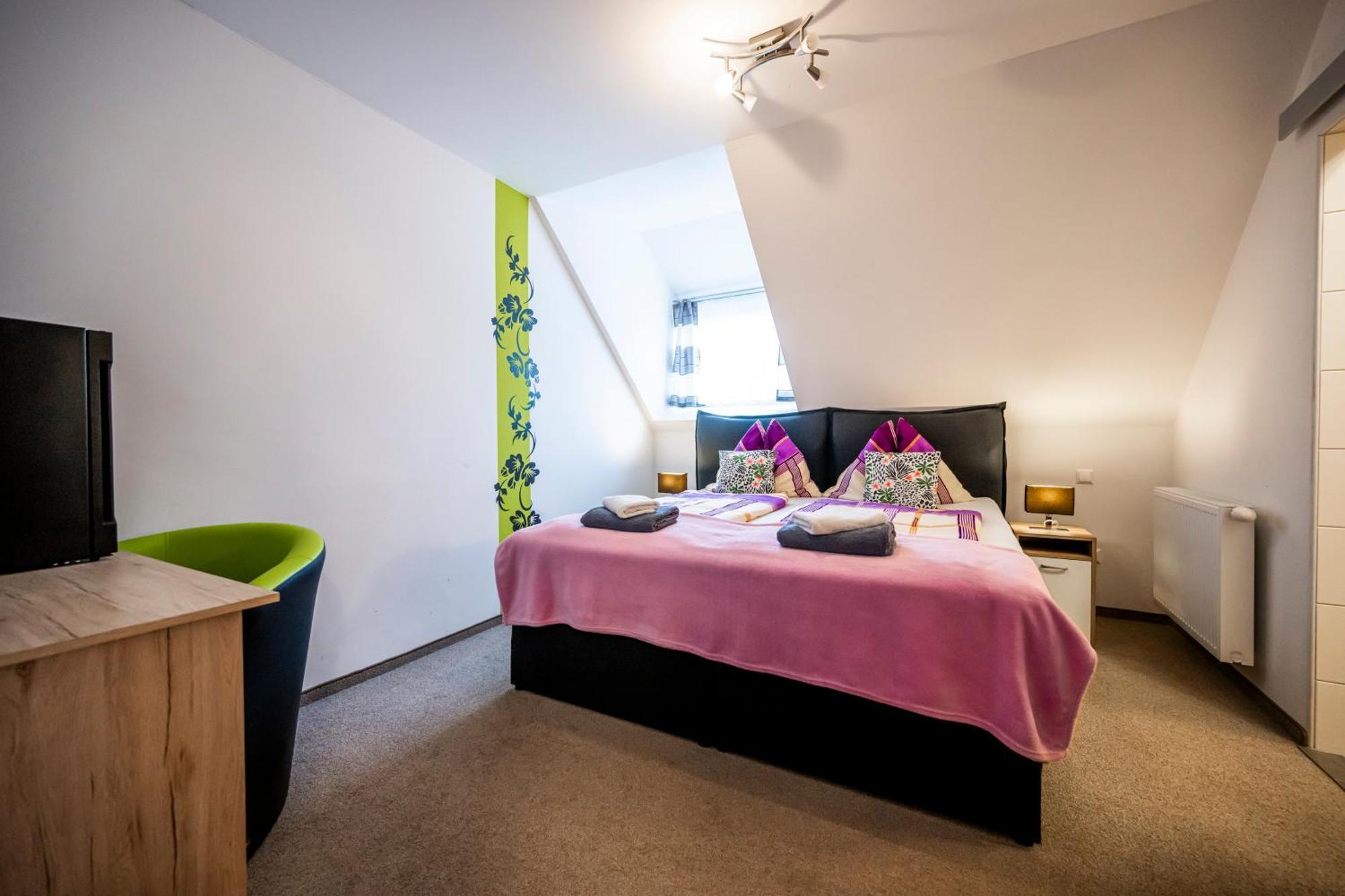 Die Schlafstube - Bed & Breakfast Zeltweg Buitenkant foto