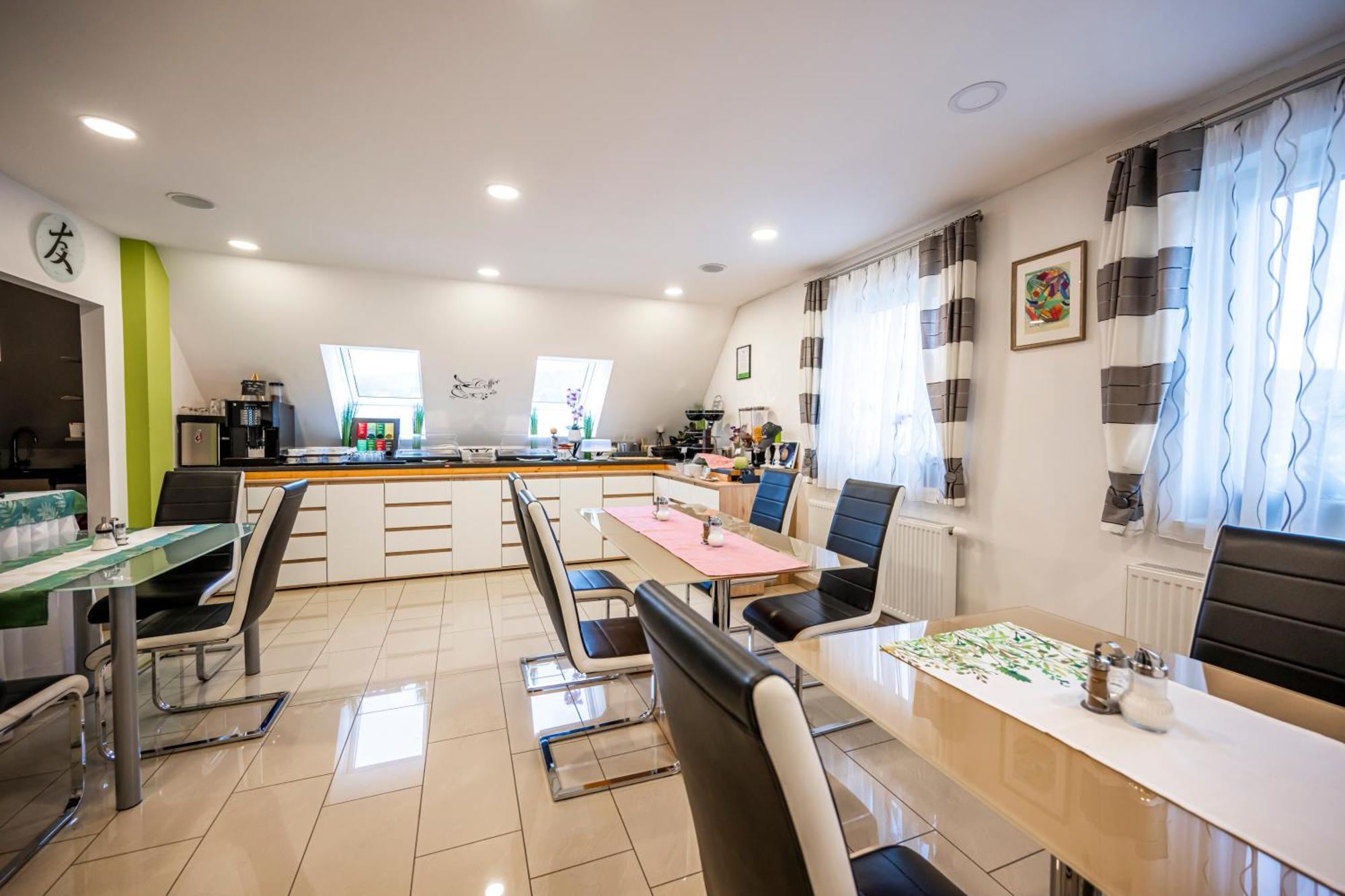 Die Schlafstube - Bed & Breakfast Zeltweg Buitenkant foto