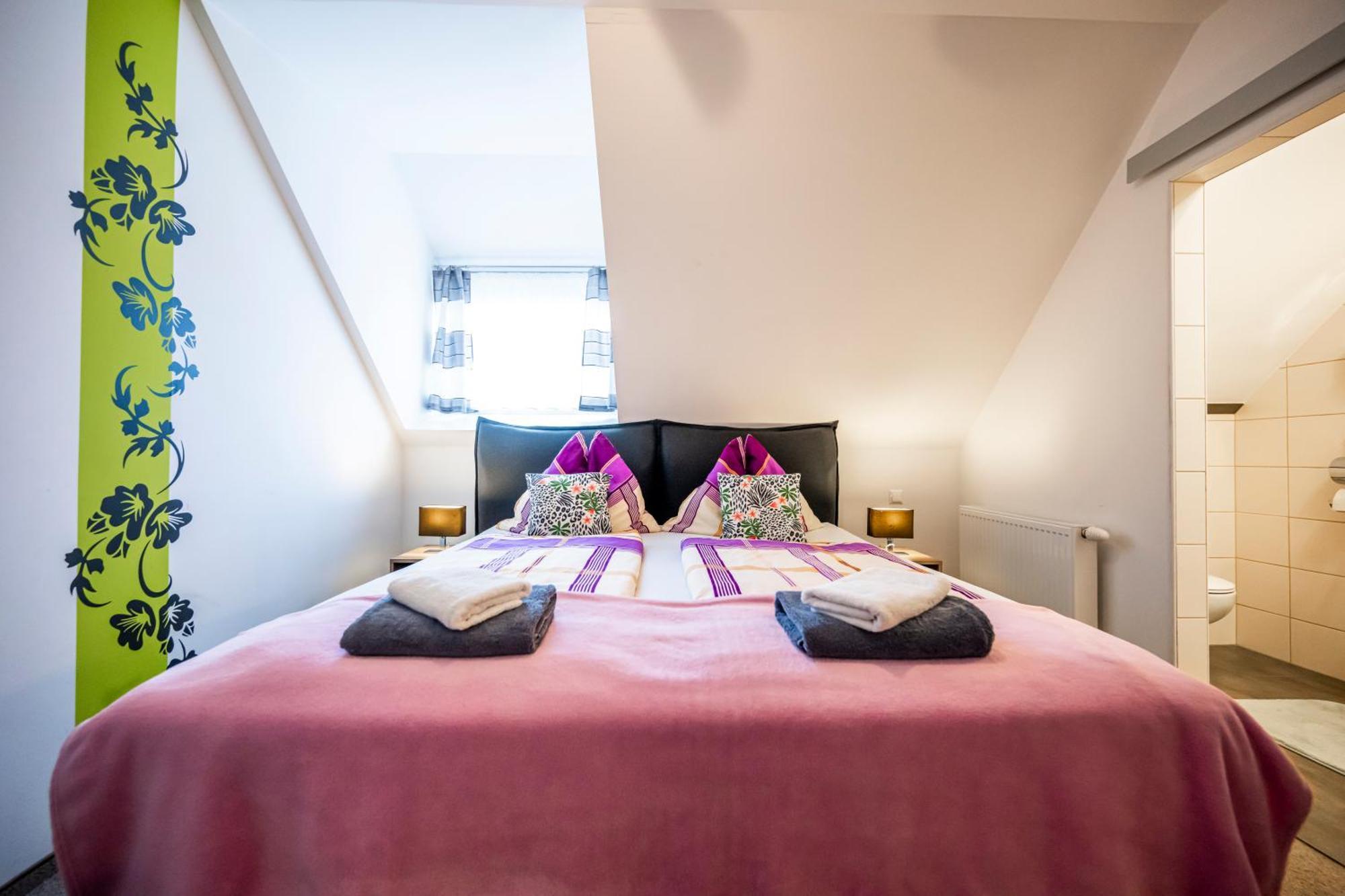 Die Schlafstube - Bed & Breakfast Zeltweg Buitenkant foto